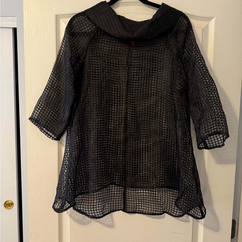 IC COLLECTION Black Mesh Grid Blouse
